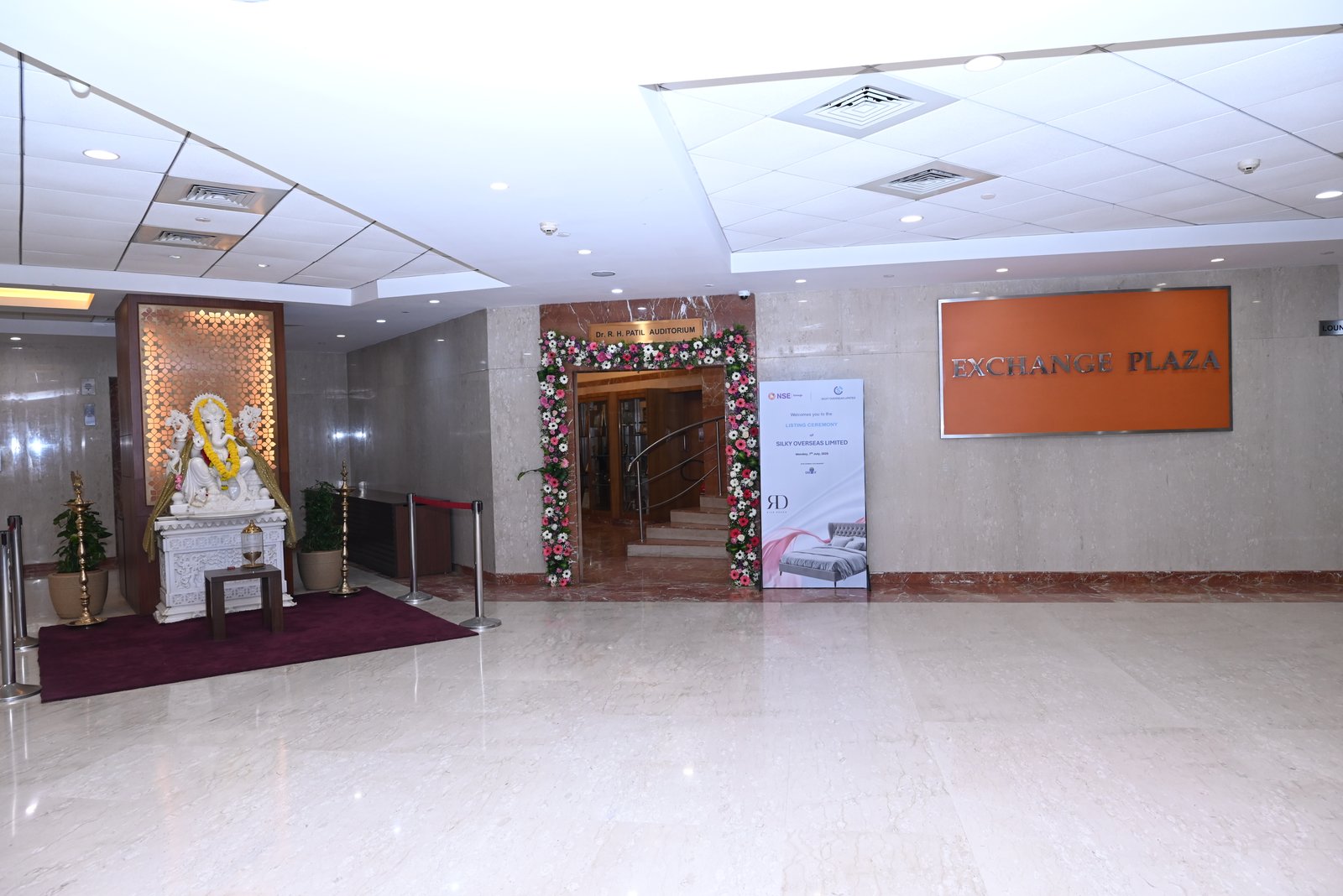 Silky Overseas Limited Listing Ceremony Photos