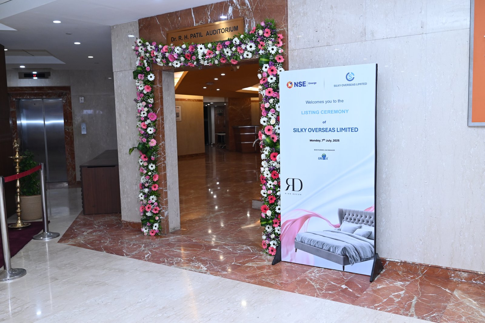 Silky Overseas Limited Listing Ceremony Photos