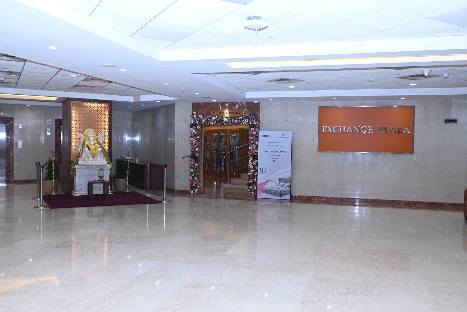 Silky Overseas Limited Listing Ceremony Photos