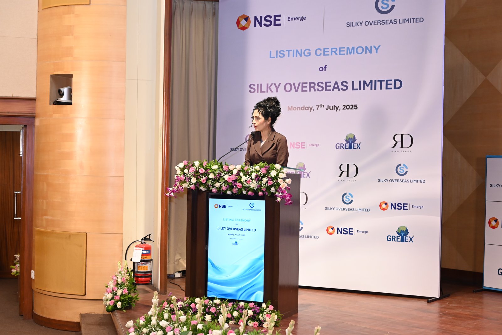 Silky Overseas Limited Listing Ceremony Photos