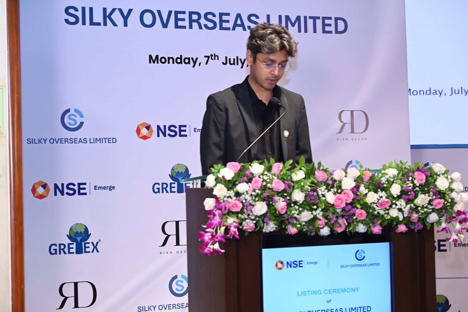 Silky Overseas Limited Listing Ceremony Photos