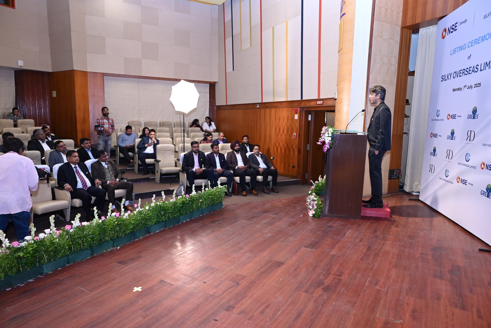 Silky Overseas Limited Listing Ceremony Photos