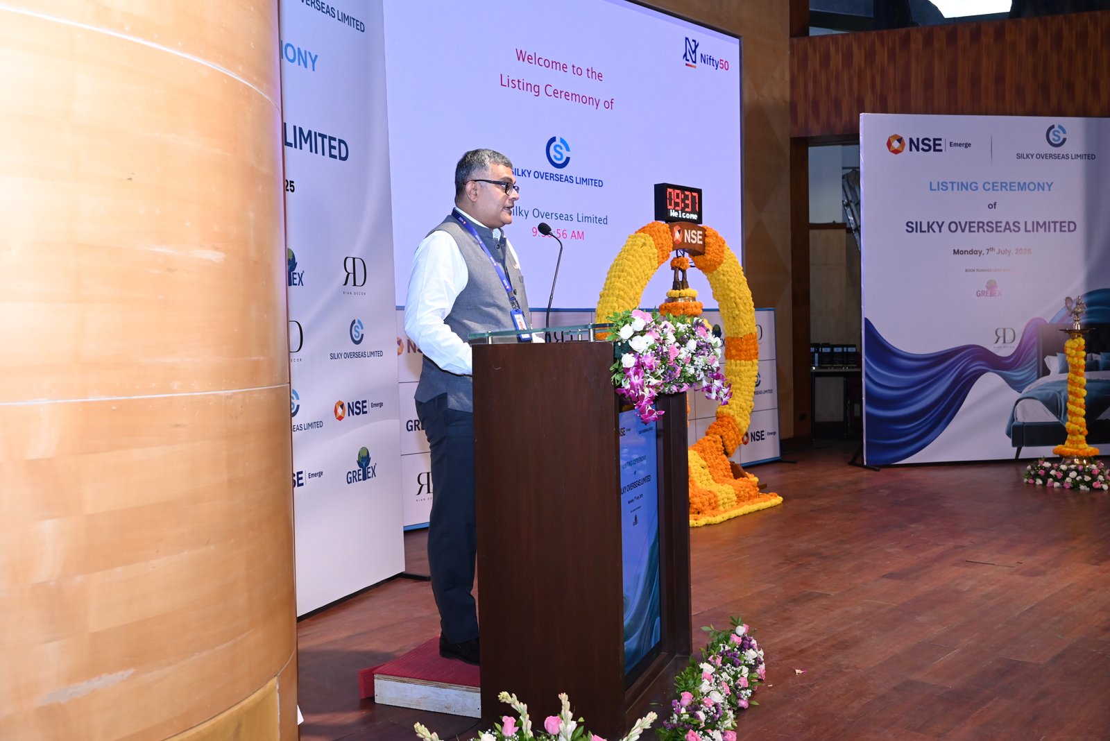 Silky Overseas Limited Listing Ceremony Photos