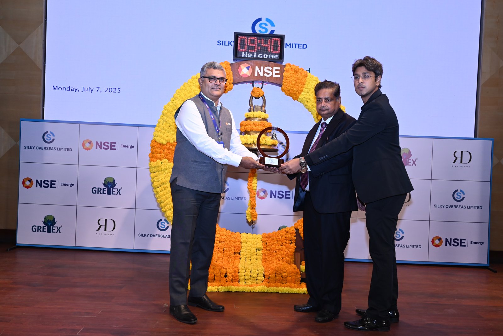 Silky Overseas Limited Listing Ceremony Photos