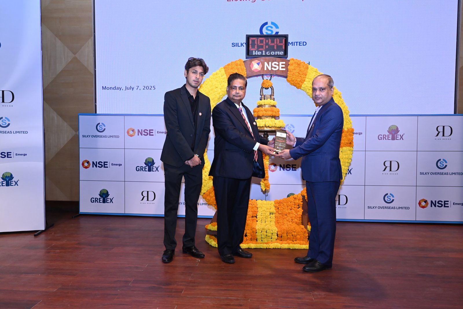 Silky Overseas Limited Listing Ceremony Photos