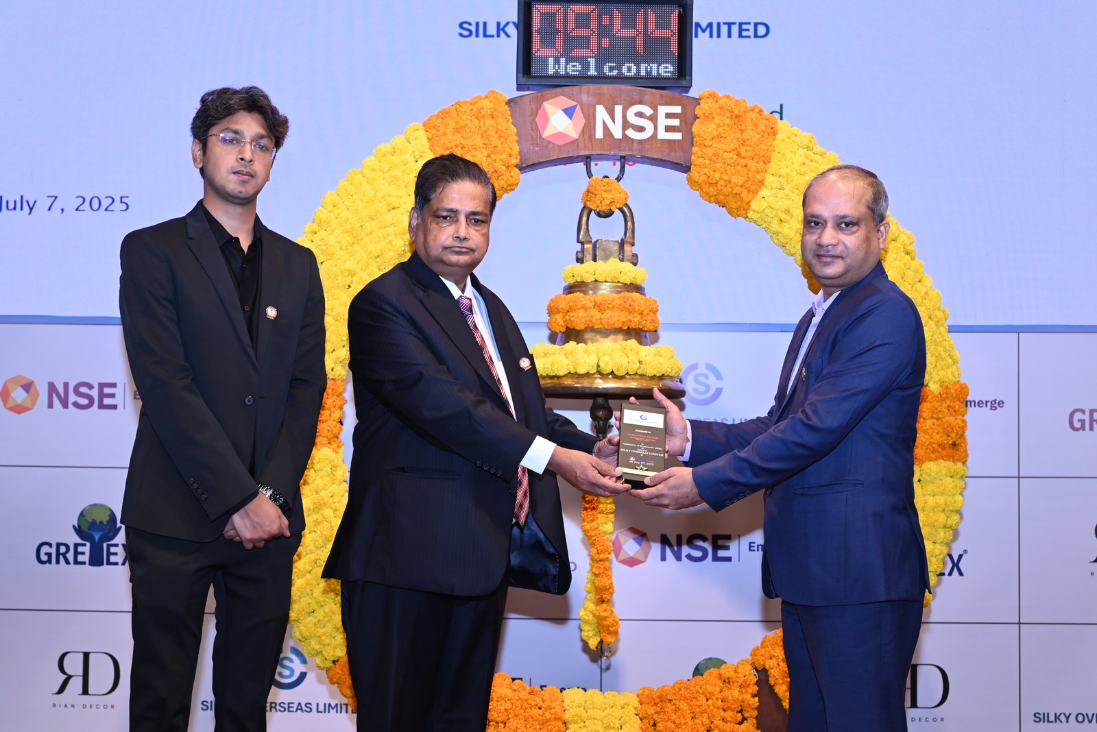 Silky Overseas Limited Listing Ceremony Photos