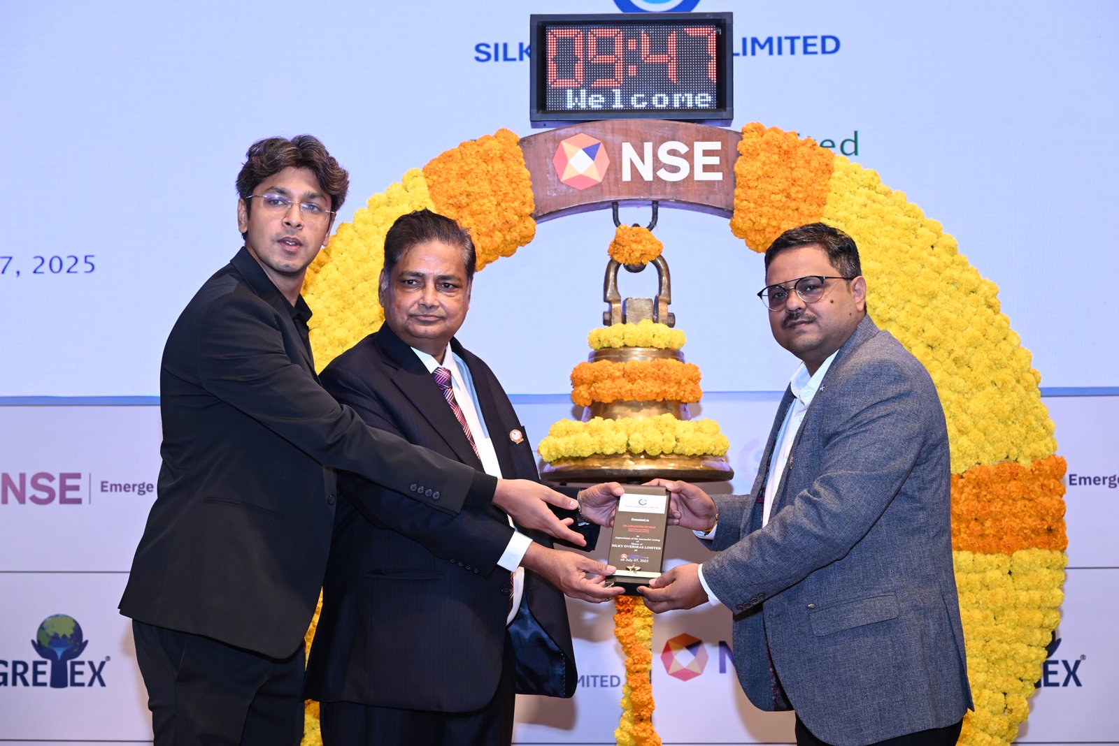 Silky Overseas Limited Listing Ceremony Photos