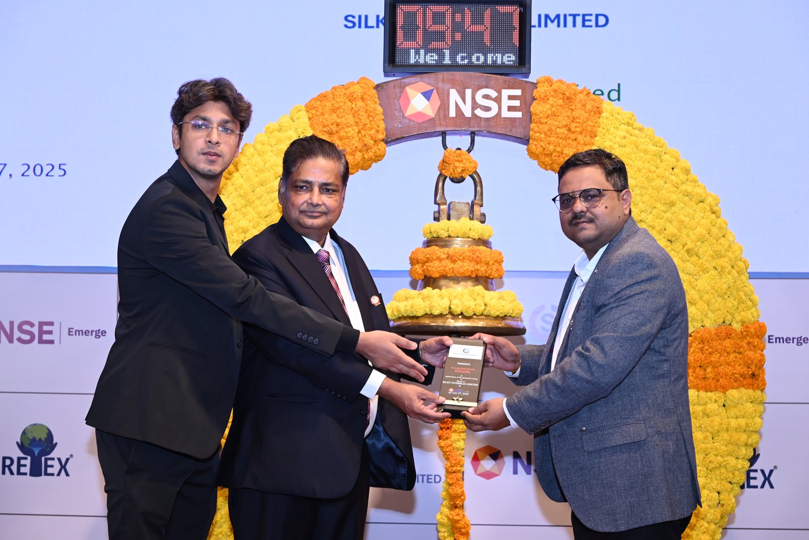 Silky Overseas Limited Listing Ceremony Photos