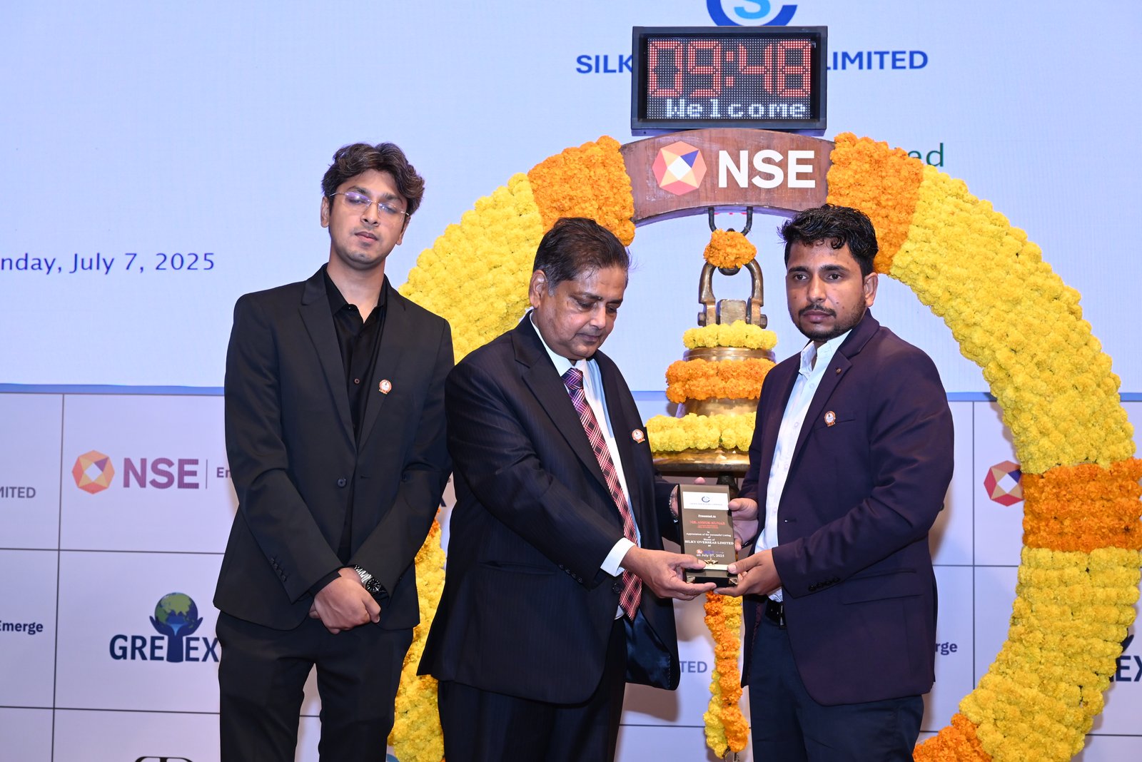 Silky Overseas Limited Listing Ceremony Photos