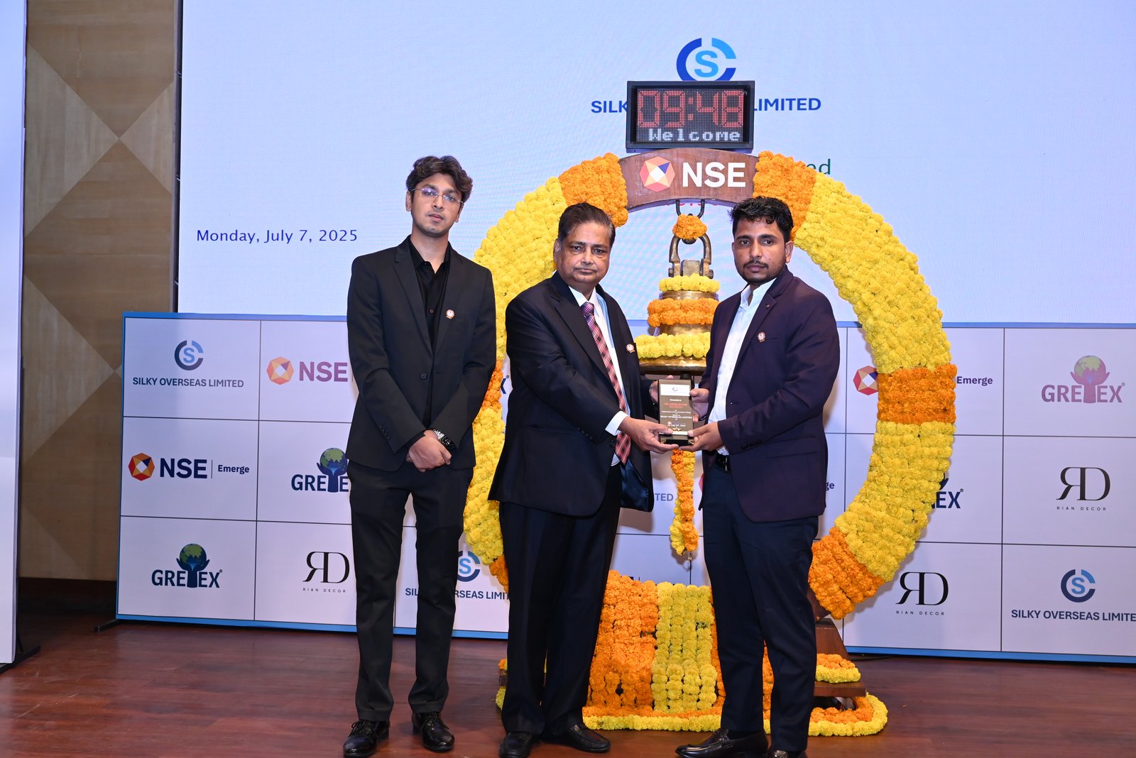 Silky Overseas Limited Listing Ceremony Photos