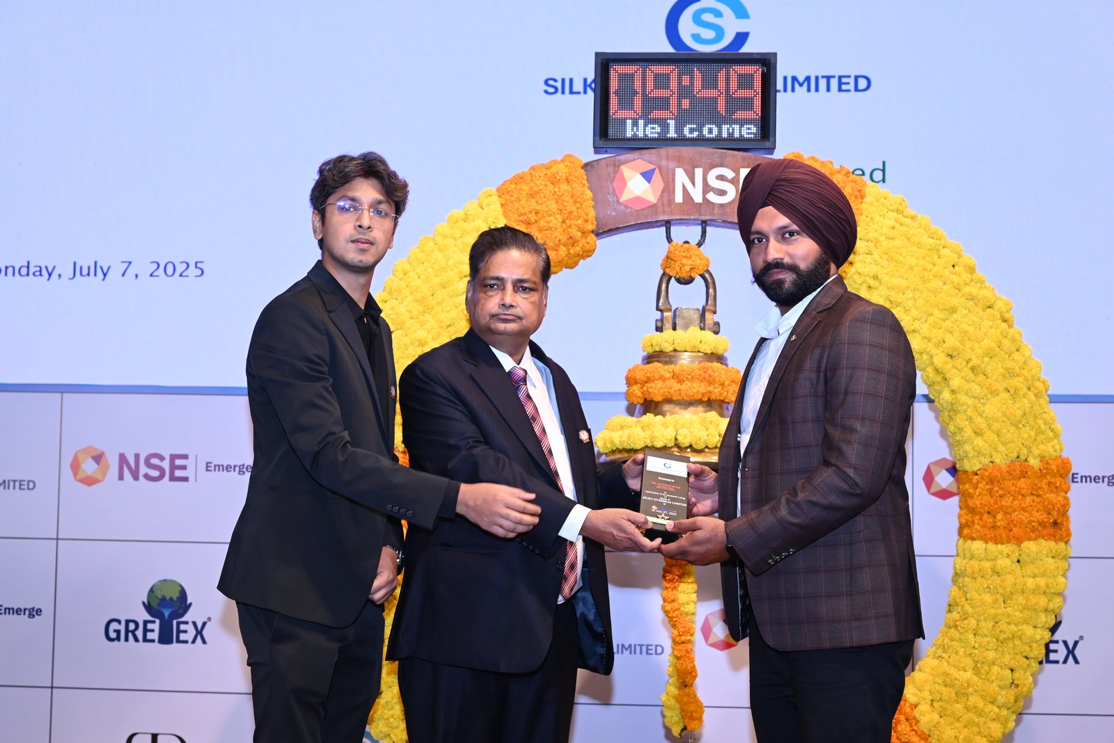 Silky Overseas Limited Listing Ceremony Photos