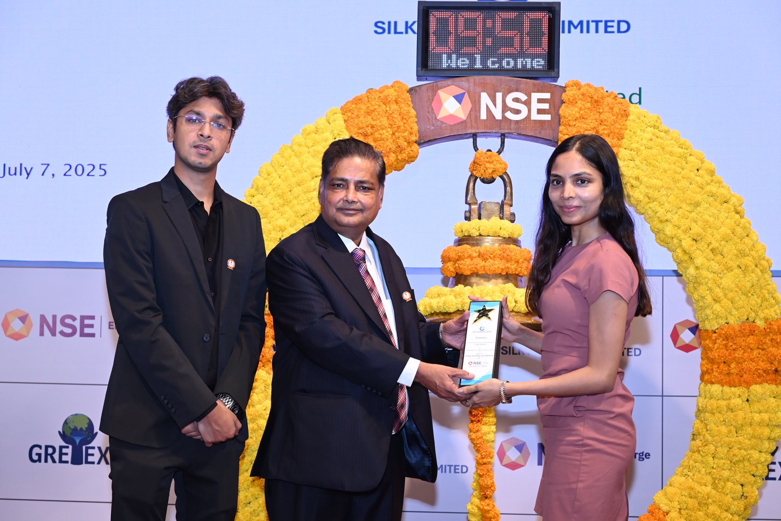 Silky Overseas Limited Listing Ceremony Photos