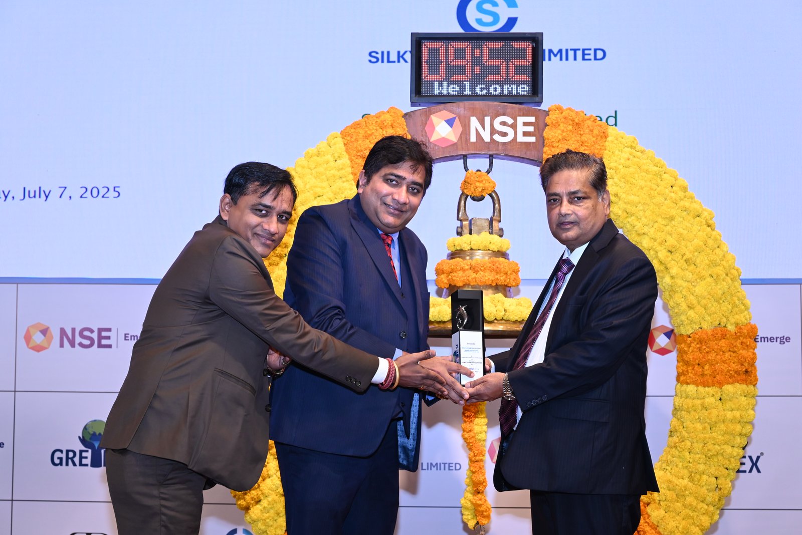 Silky Overseas Limited Listing Ceremony Photos