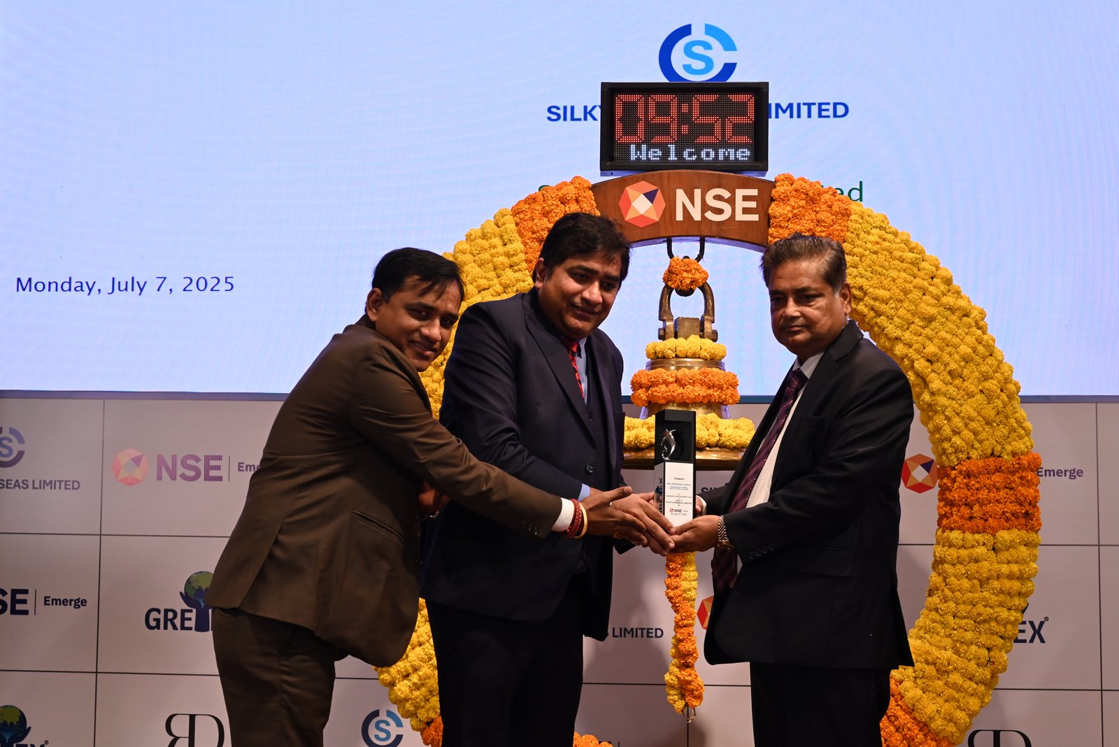 Silky Overseas Limited Listing Ceremony Photos