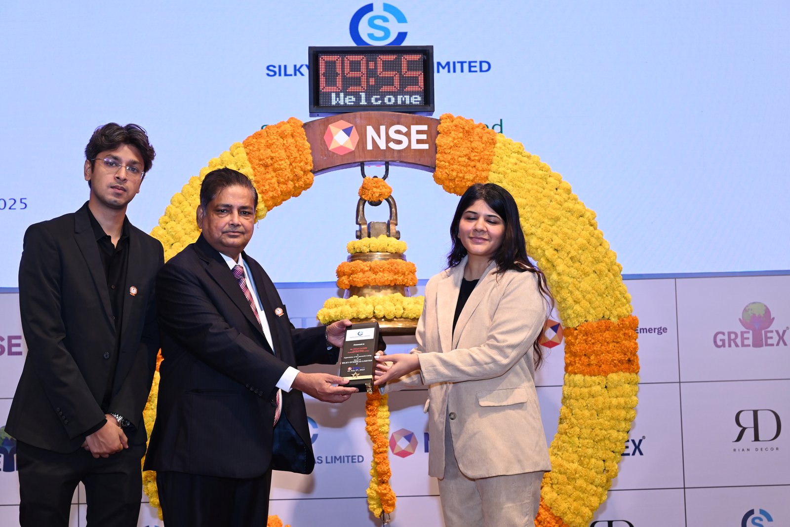Silky Overseas Limited Listing Ceremony Photos