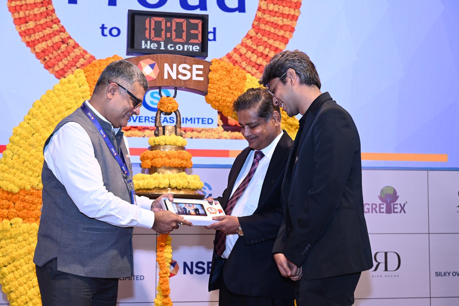 Silky Overseas Limited Listing Ceremony Photos