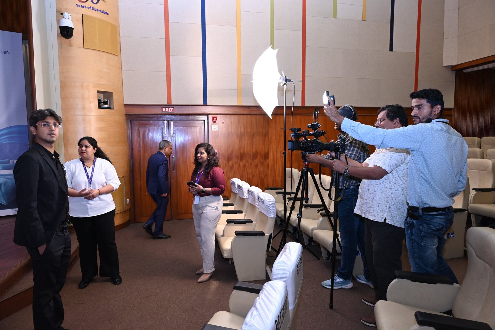 Silky Overseas Limited Listing Ceremony Photos