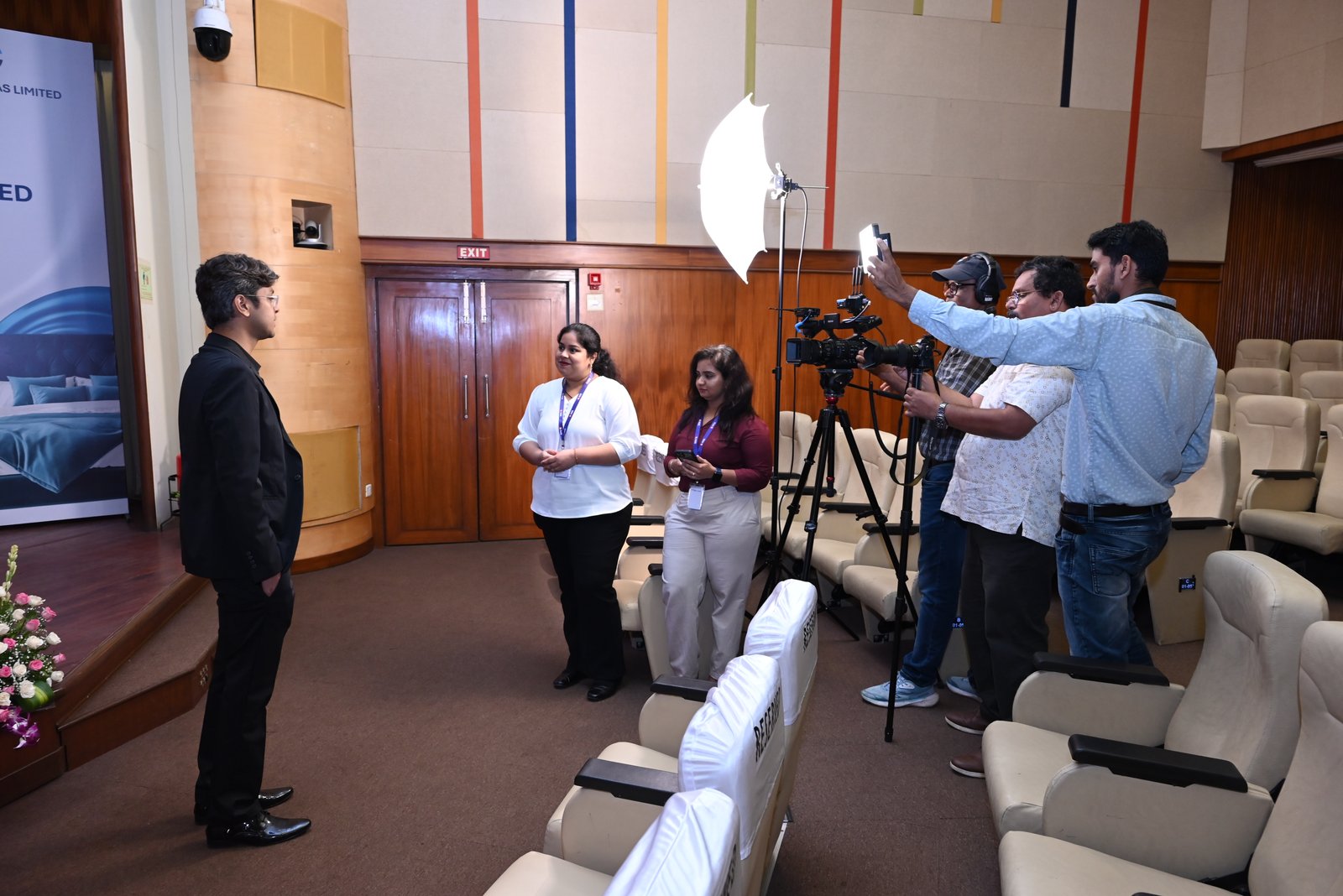 Silky Overseas Limited Listing Ceremony Photos