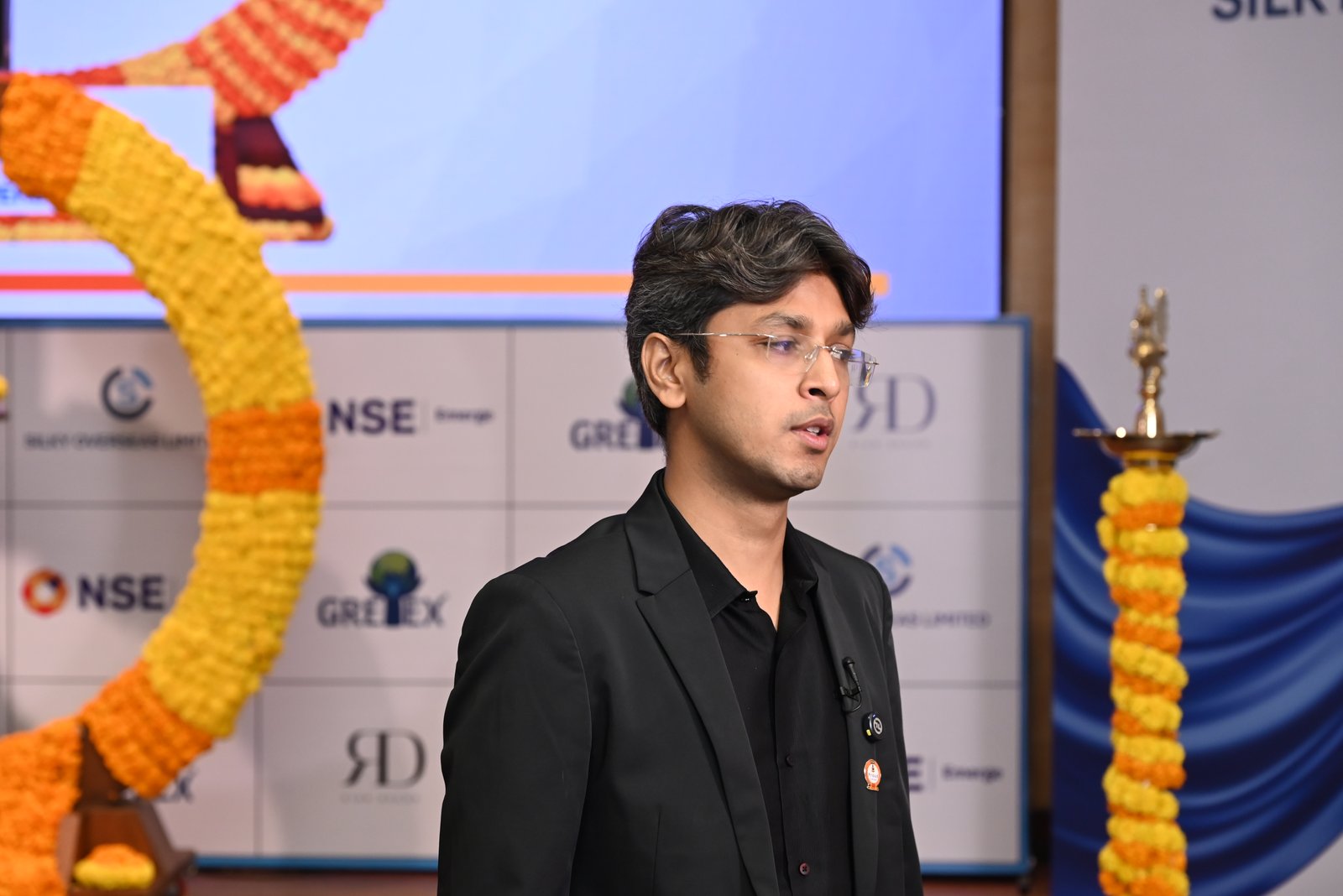 Silky Overseas Limited Listing Ceremony Photos