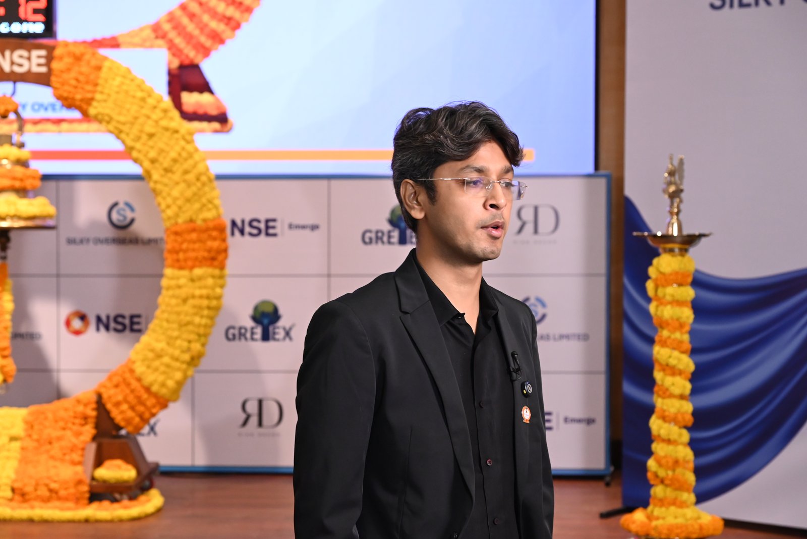 Silky Overseas Limited Listing Ceremony Photos