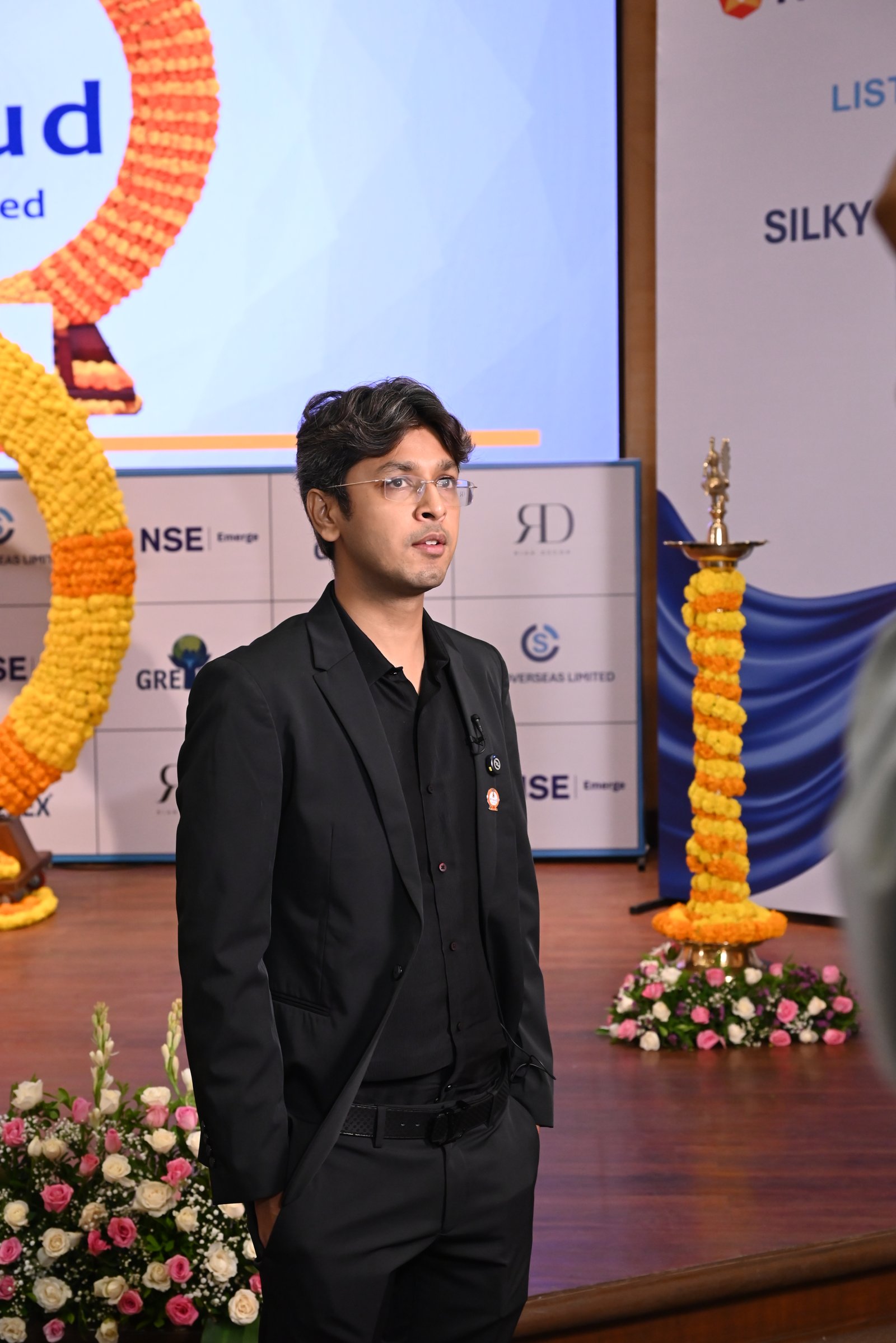 Silky Overseas Limited Listing Ceremony Photos